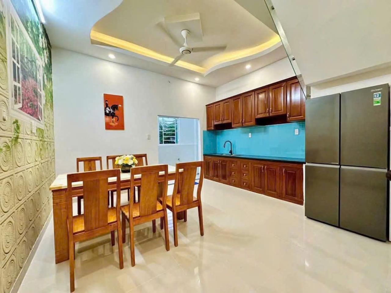 Nhà mới 4 tầng HXH sàn 183m2, Vuông – Thạnh Xuân 40 Quận 12 - Ảnh 1